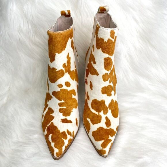 42 Gold Kennsington Cow Print Chelsea Boot/ Booties Size 7 or 37.5 - Picture 2 of 14
